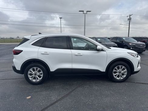 Certified 2023 Ford Escape Active w/ Tech Pack #2 image 8