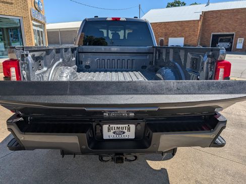 Used 2024 Ford F250 XLT w/ XLT Premium Package AWD/4WD image 16