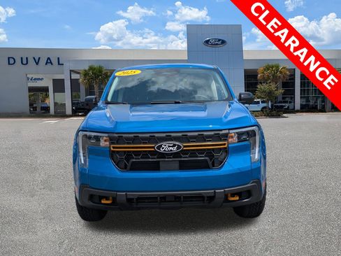 New 2025 Ford Maverick Tremor image 8