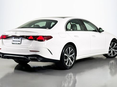 Used 2026 Mercedes-Benz E 350 Sedan image 12