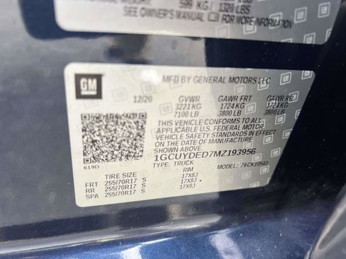 Used 2021 Chevrolet Silverado 1500 LT w/ Bed Protection Package image 14