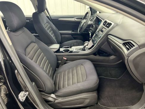 Used 2013 Ford Fusion SE FWD image 20