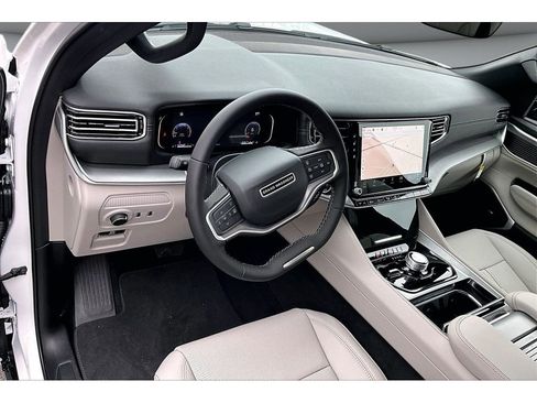 New 2026 Jeep Grand Wagoneer Limited AWD/4WD image 7