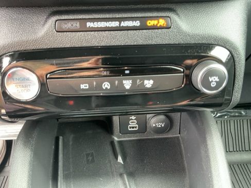 Used 2024 Ford Escape ST-Line Select w/ Tech Pack #2 AWD/4WD image 19