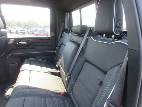 New 2026 GMC Sierra 2500 AT4X AWD/4WD image 14