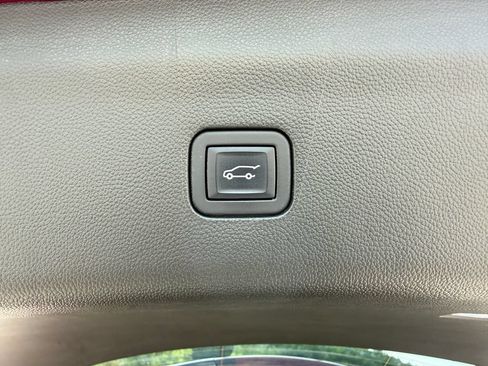 Used 2023 Buick Enclave Premium w/ Experience Buick Package AWD/4WD image 14