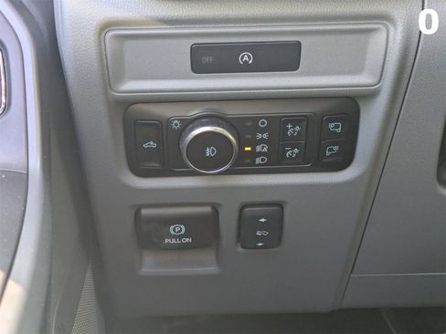 New 2025 Ford F150 Lariat w/ Equipment Group 501A Mid image 17