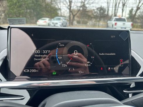 New 2026 GMC Sierra EV Elevation image 16