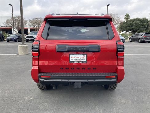 New 2026 Toyota 4Runner SR5 image 6