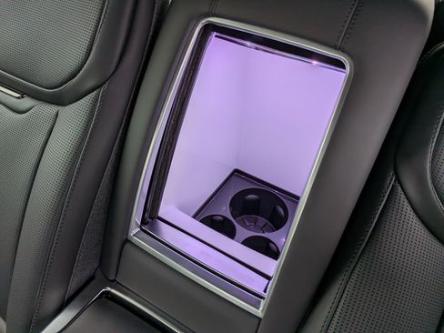 New 2025 Land Rover Range Rover SV AWD/4WD image 28