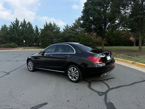 Used 2015 Mercedes-Benz C 300 4MATIC Sedan image 3
