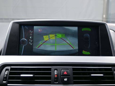 Used 2012 BMW 640i Convertible image 18