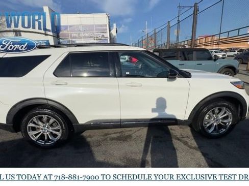Used 2023 Ford Explorer XLT w/ Equipment Group 202A image 6