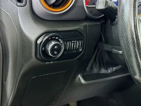 Used 2021 Jeep Gladiator Mojave w/ Dual Top Group AWD/4WD image 21