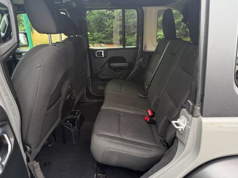 Used 2021 Jeep Wrangler Unlimited Sport AWD/4WD image 6
