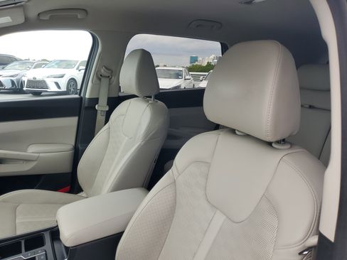 Used 2025 Kia Sorento S FWD image 17