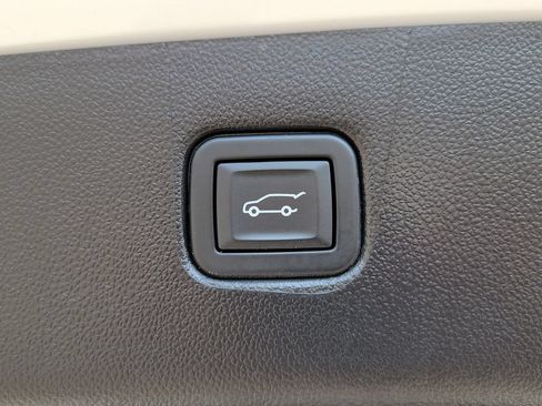 Used 2024 Chevrolet Blazer LT w/ Convenience Package FWD image 37