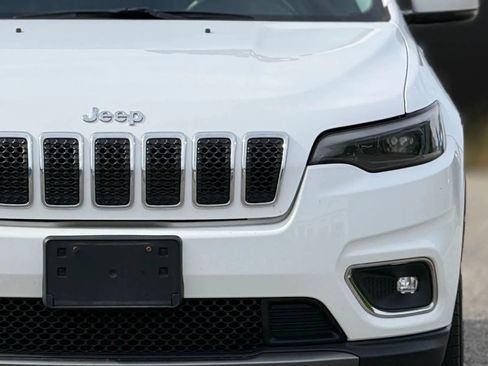 Used 2019 Jeep Cherokee Limited AWD/4WD image 12