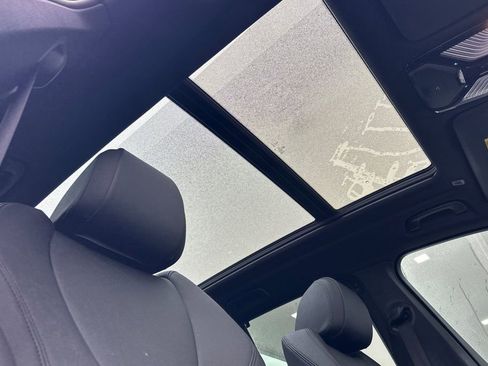 Used 2021 BMW X5 sDrive40i w/ Premium Package image 18