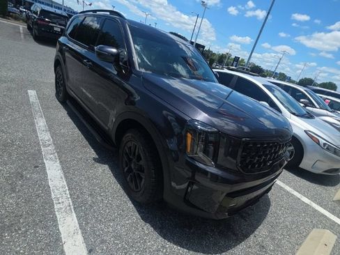 Used 2025 Kia Telluride SX Prestige X-Pro AWD/4WD image 2