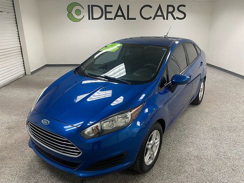 Used 2019 Ford Fiesta SE image 1