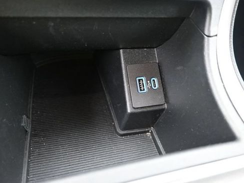 Used 2024 Ford Edge SEL AWD/4WD image 31