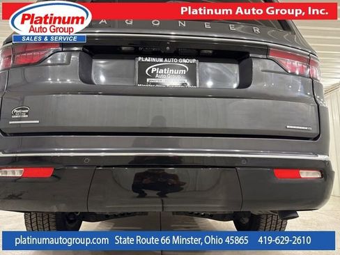 Used 2022 Jeep Wagoneer Series III image 58