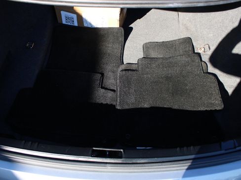 Used 2007 BMW 650i Coupe image 15