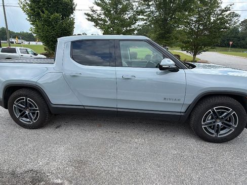 Used 2025 Rivian R1T Adventure AWD/4WD image 7