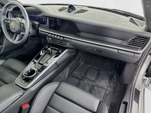 Certified 2026 Porsche 911 Carrera S RWD image 30