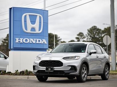 New 2026 Honda HR-V LX