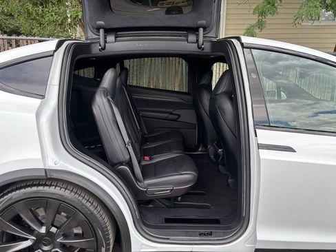 Used 2023 Tesla Model X AWD/4WD image 26