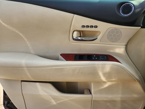 Used 2012 Lexus RX 350 FWD image 25