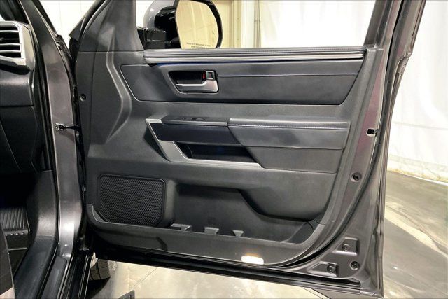 Used 2024 Toyota Tundra Platinum AWD/4WD image 24