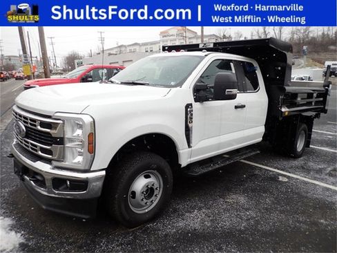 New 2025 Ford F350 XL w/ XL Chrome Package image 1