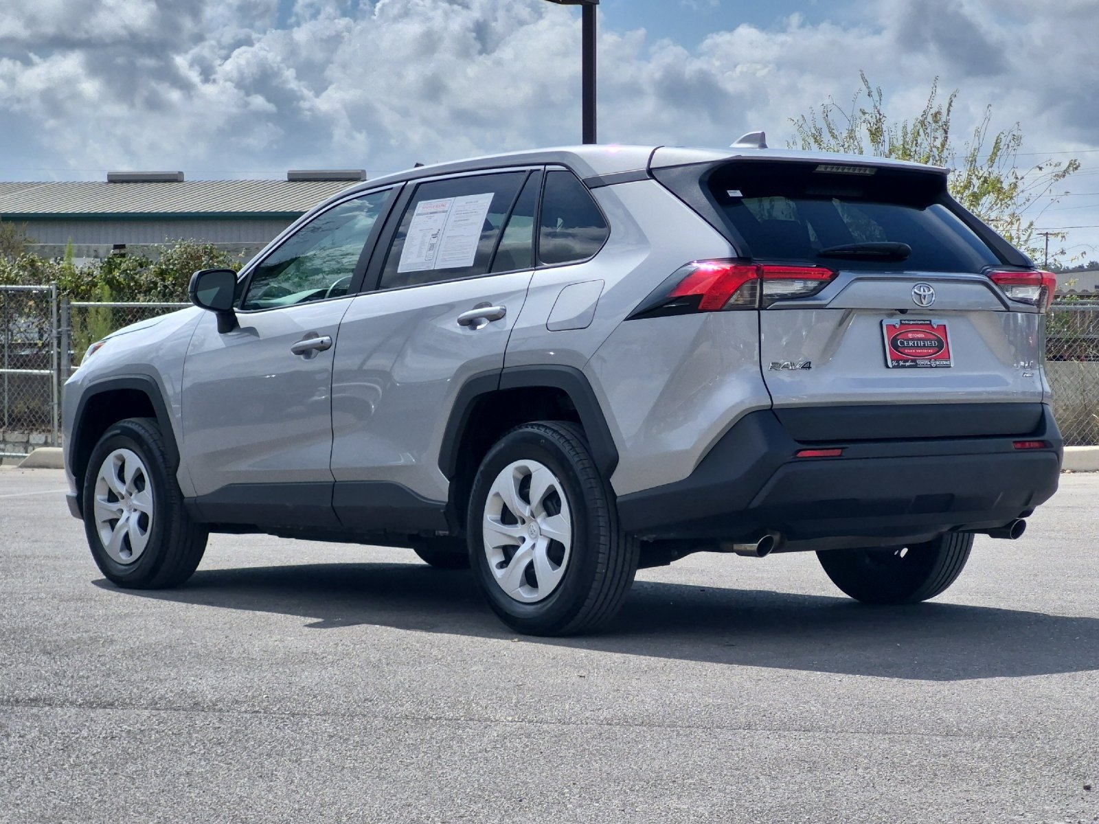 Certified 2025 Toyota RAV4 LE AWD/4WD image 3