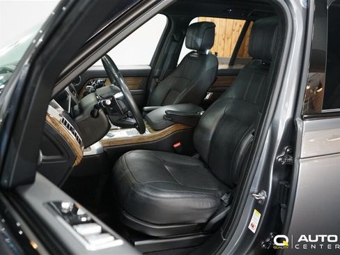 Used 2019 Land Rover Range Rover HSE AWD/4WD image 16