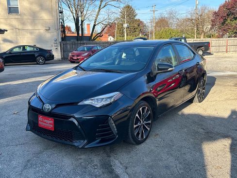 Used 2018 Toyota Corolla L image 2