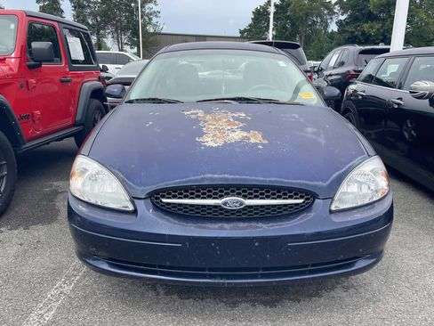 Used 2000 Ford Taurus SES FWD image 2