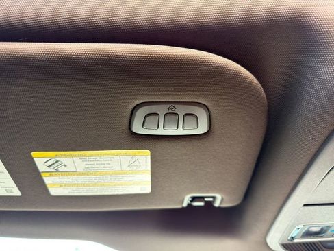 Used 2024 Ford F150 King Ranch w/ FX4 Off-Road Package image 37