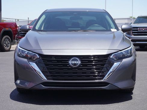 Used 2024 Nissan Sentra S FWD image 5