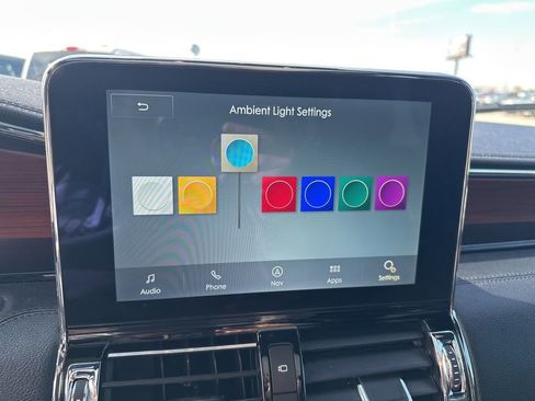 Used 2021 Lincoln Navigator Reserve w/ Luxury Package image 26