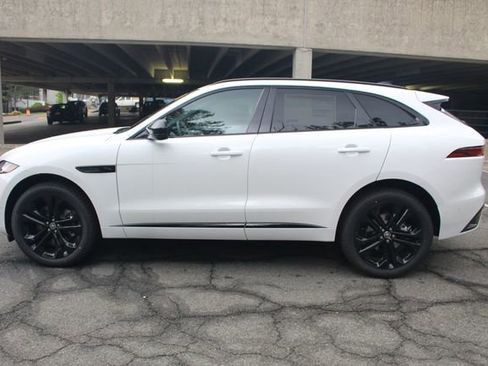 New 2026 Jaguar F-PACE R-Dynamic S image 6
