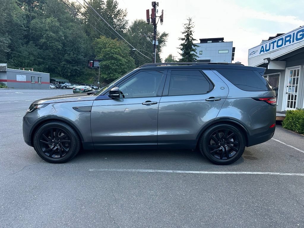 Used 2017 Land Rover Discovery HSE AWD/4WD image 8