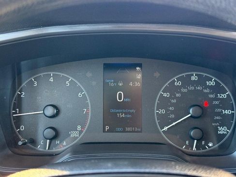 Used 2023 Toyota Corolla LE w/ Carpet Mat Package (TMS) image 22