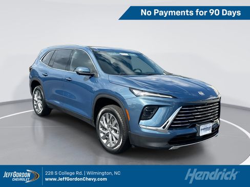 Used 2025 Buick Enclave Preferred FWD image 1