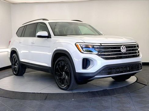 New 2026 Volkswagen Atlas SE AWD/4WD image 4
