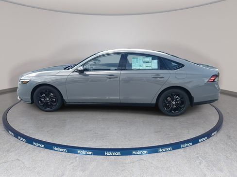 New 2025 Honda Accord SE image 4