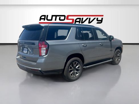 Used 2023 Chevrolet Tahoe Z71 w/ Luxury Package AWD/4WD image 7