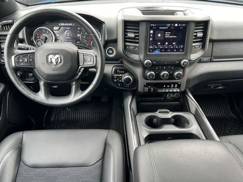 Used 2023 RAM 1500 Big Horn AWD/4WD image 3